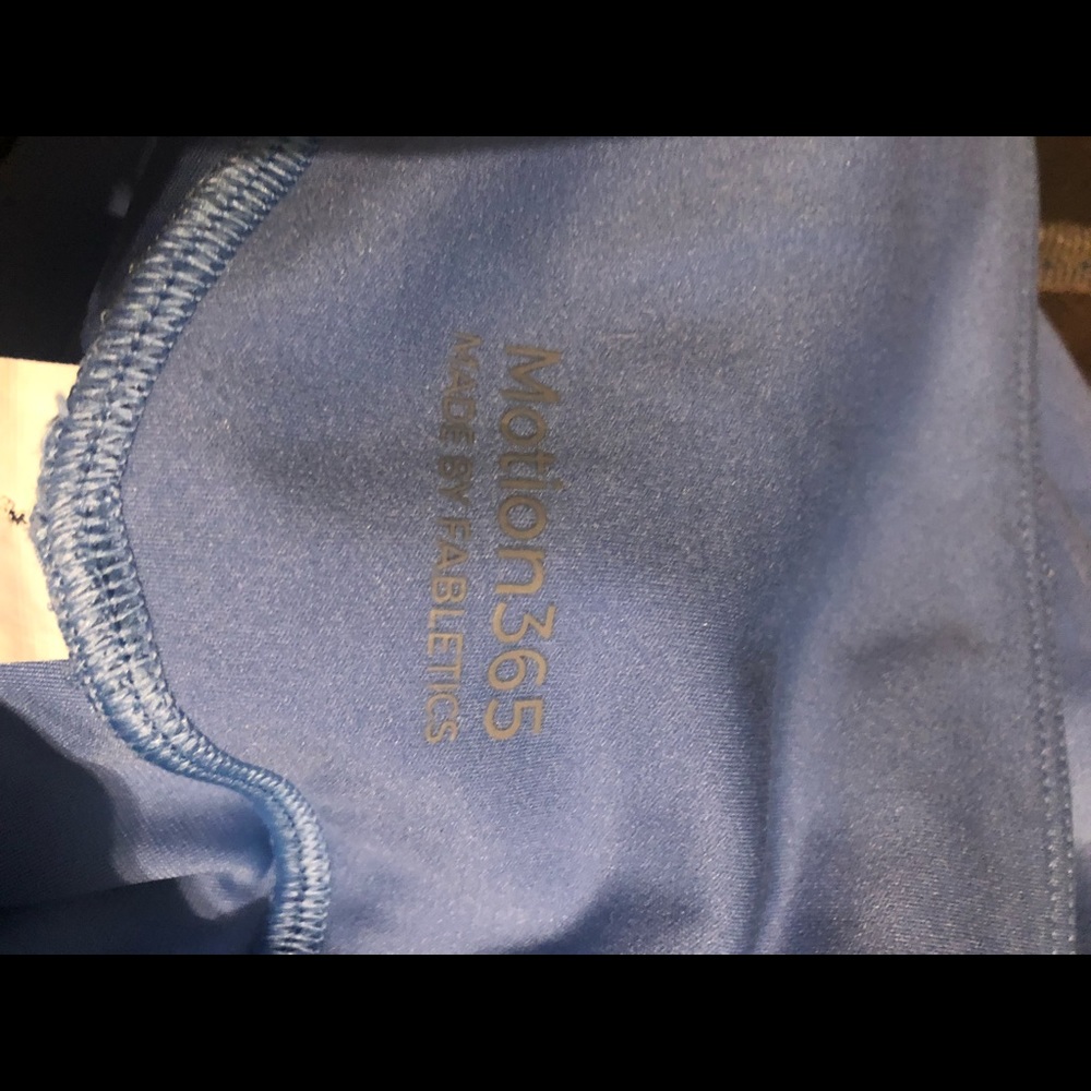 Fabletics workout pants - Picture 2 of 9